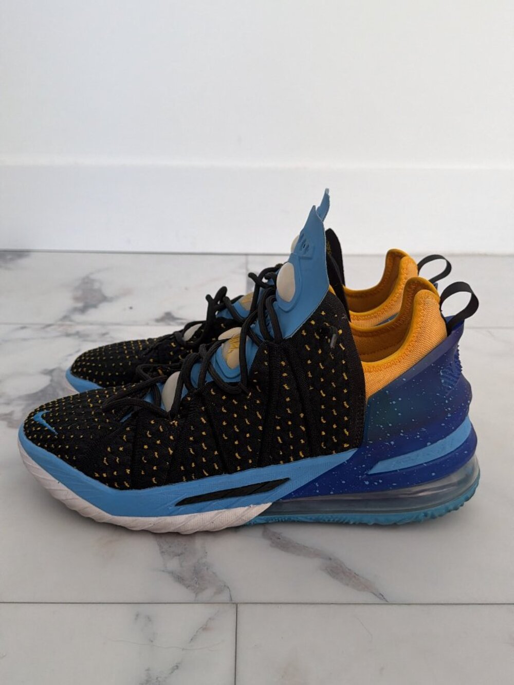 Nike LeBron 18 Lakers Heritage Basketball Shoes
